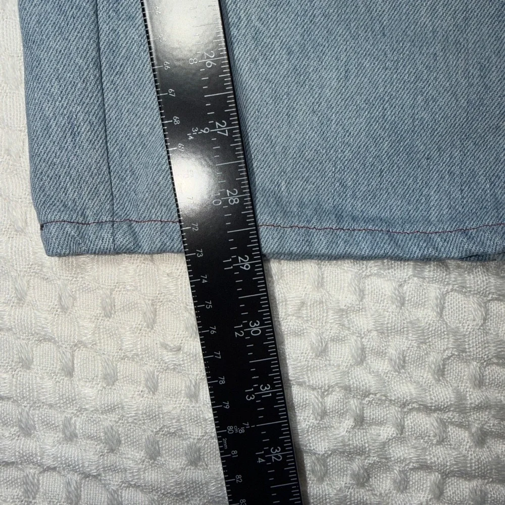 VTG 90s Levis 550 Relaxed Fit Distressed Jeans Mens 34x36 Light Wash Made in USA